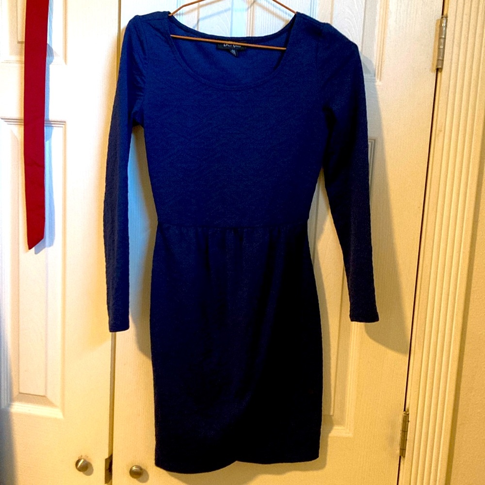 Long sleeve dress